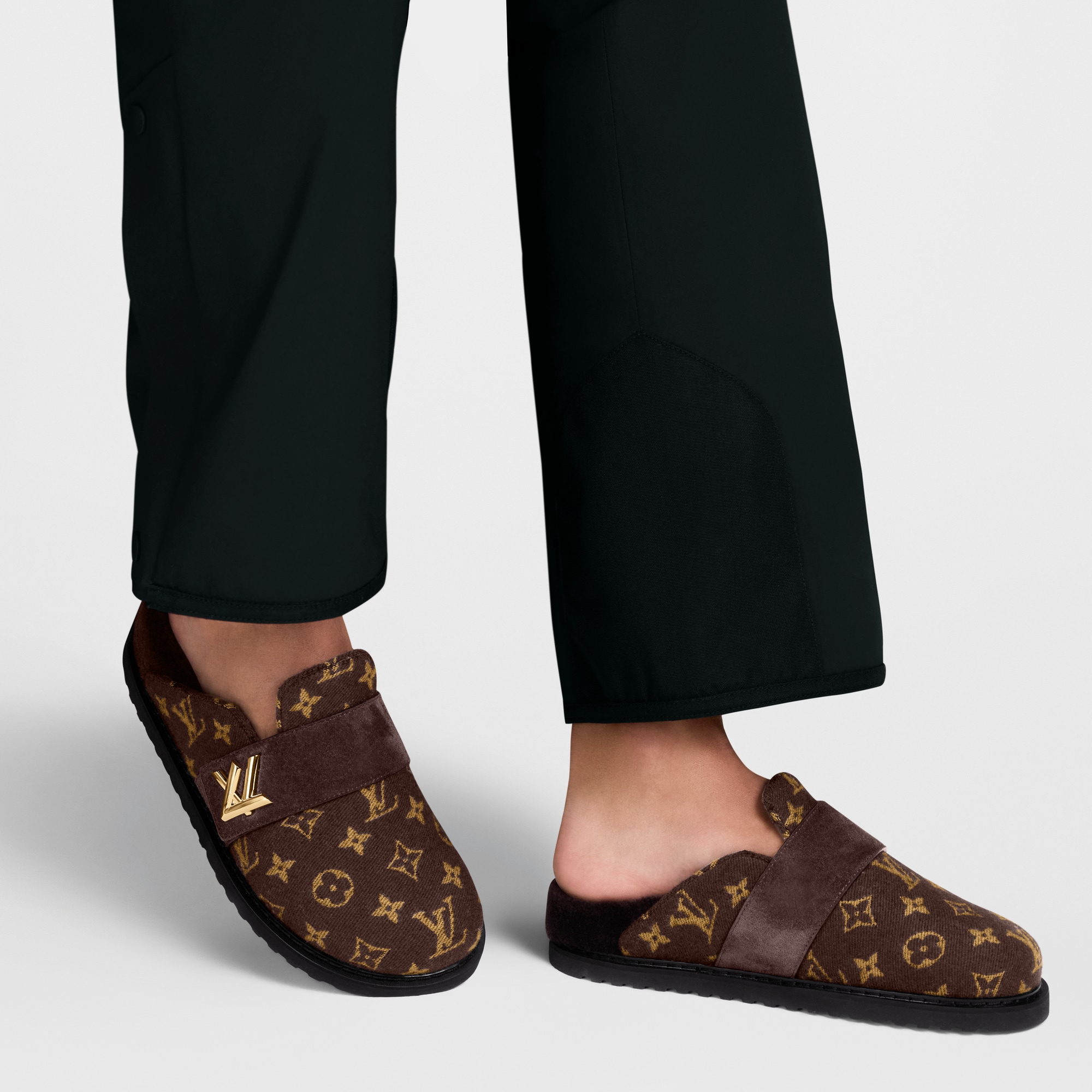 LV Cosy Flat Comfort Closed Mule - Women - Shoes | LOUIS VUITTON ®